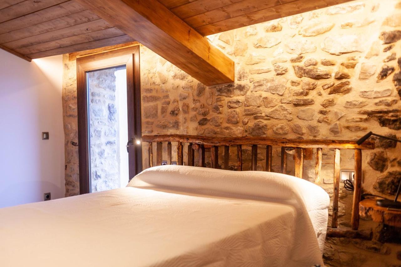 Casa Sanui. Apartaments Turistics Rurals Estorm Eksteriør bilde